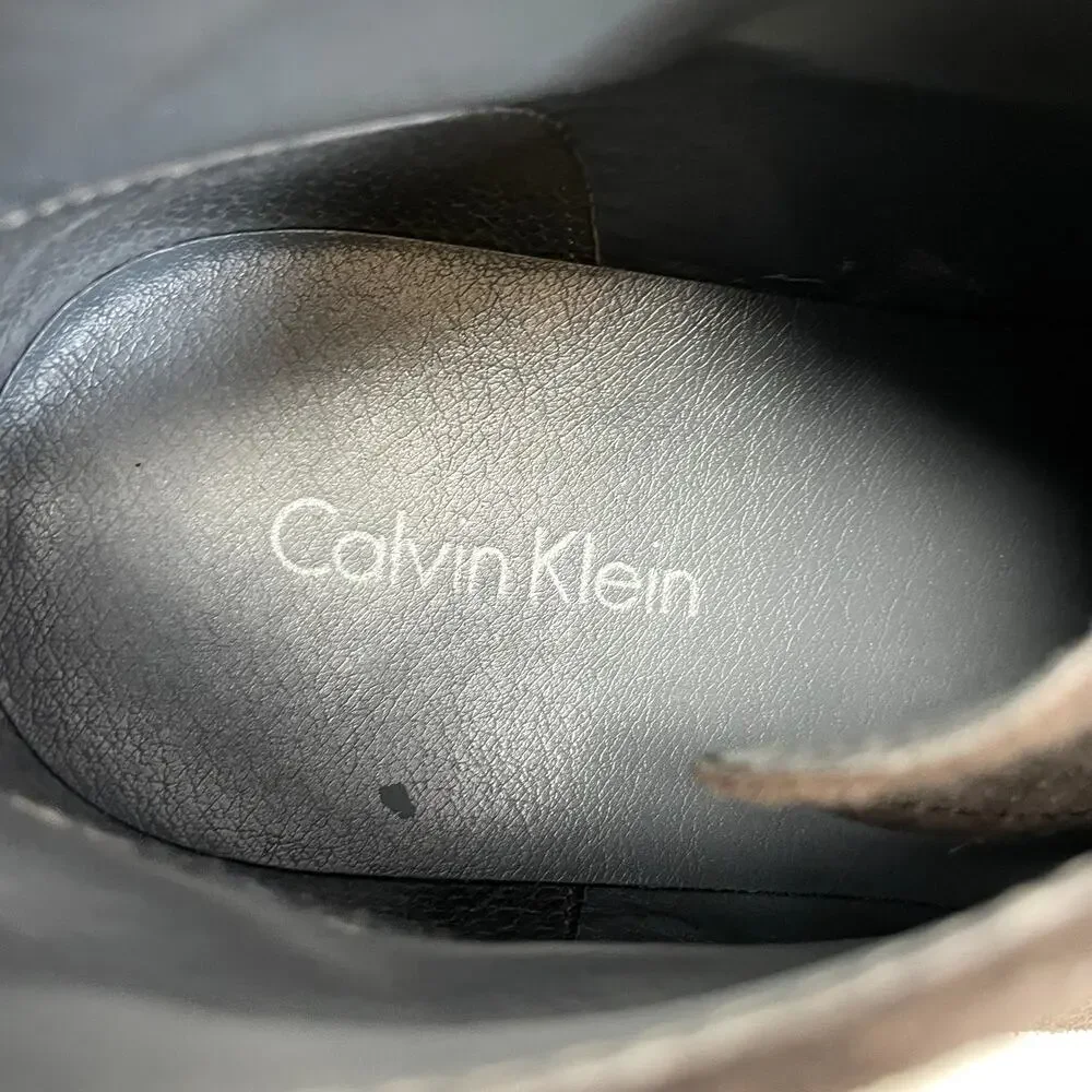 Calvin Klein Brown Suede Jae Chukka Boots Mens Size 9